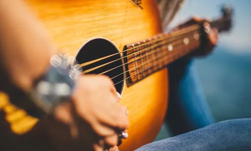 Country Hits Live