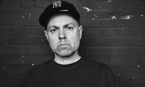 DJ Shadow