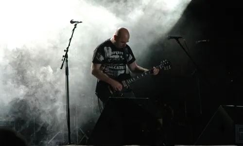 Twitching Tongues